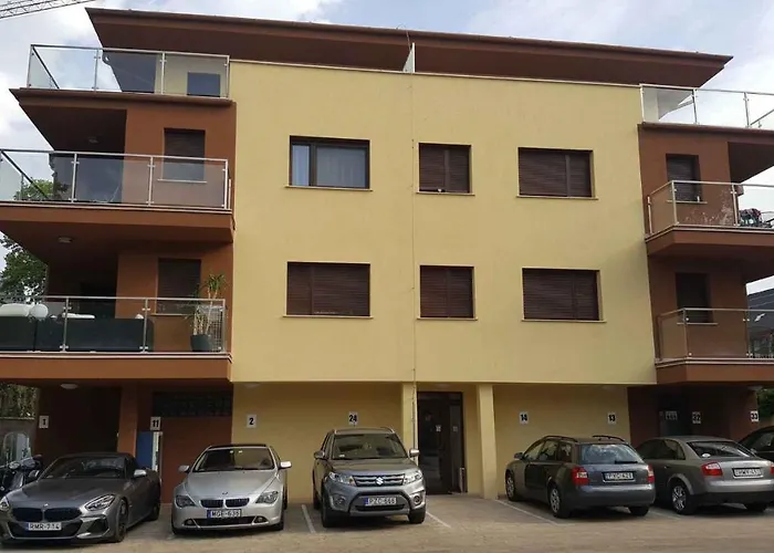 Apartament In - Balaton 38420 *